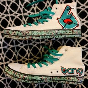 Bang energy canvas shoes one time use great conditions size 10.5